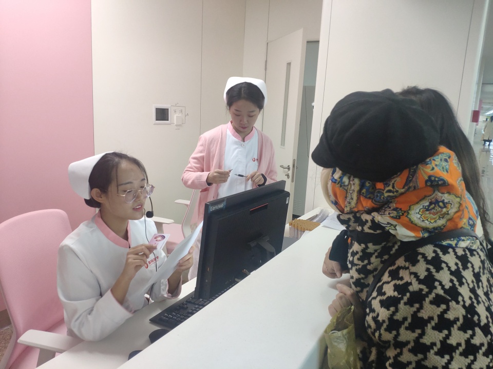 【一點(diǎn)資訊】健康陜西報(bào)道—公益在路上，西安國(guó)際醫(yī)學(xué)中心醫(yī)院腫瘤免費(fèi)篩查行動(dòng)溫暖人心