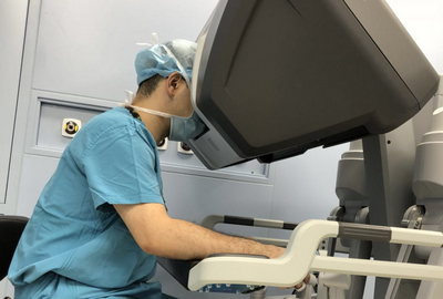 切口更小 恢復更快！消化外科成功完成達芬奇輔助胃癌根治術