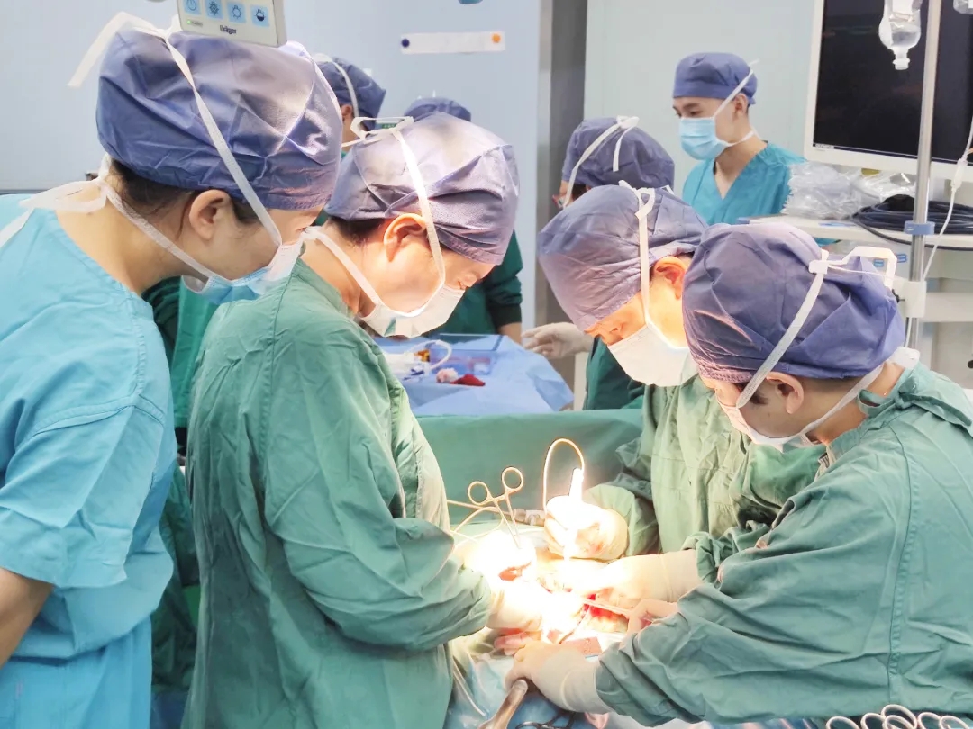 忽視查體，46歲患者腹腔長(zhǎng)25cm肌瘤……