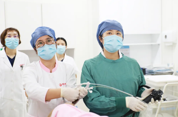 闌尾炎一定要做手術(shù)嗎？創(chuàng)傷小、無疤痕……來看看這個安全有效的內(nèi)鏡治療方法