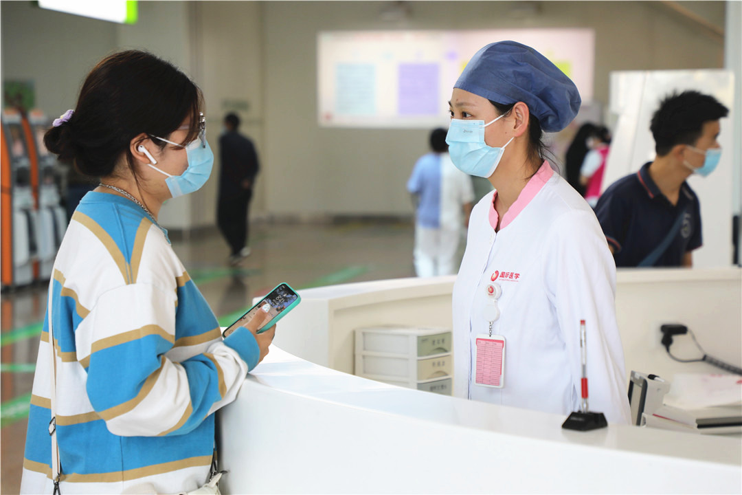 中秋我在崗 佑護(hù)千萬(wàn)家