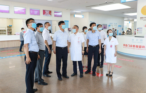 陜西省退役軍人事務(wù)廳黨組副書記、廳長高濤一行蒞臨我院調(diào)研