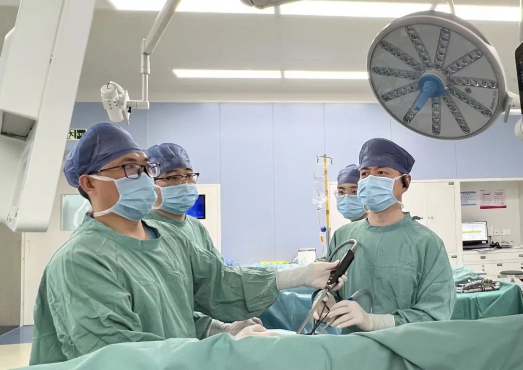 3cm切口解決10cm巨大腫瘤困擾！