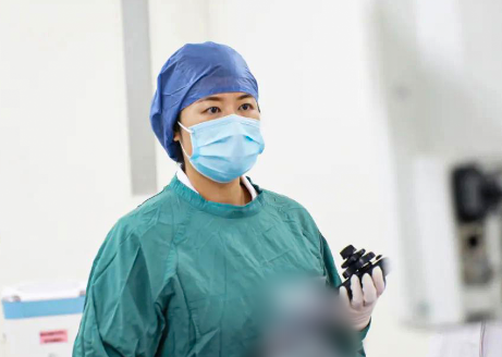 小“窗口”挖大瘤子，微創(chuàng)治療解決患者困擾