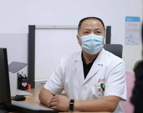 真功夫！一把“隱形手術(shù)刀”切除顱內(nèi)腫瘤