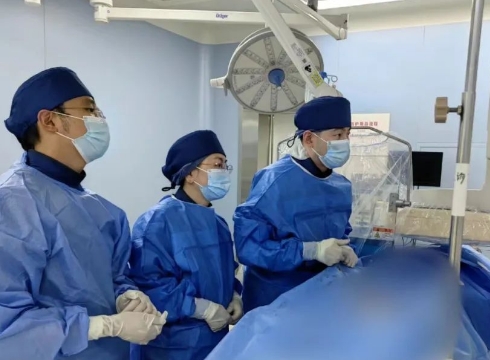 失血性休克命懸一線！急診介入治療為患者贏得生機