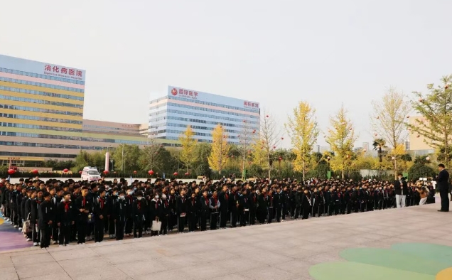 探索醫(yī)學(xué)奧秘，播種職業(yè)夢想——我院舉辦中學(xué)生研學(xué)活動(dòng)