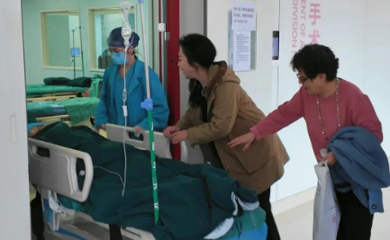 91歲骨折好了，92歲又來…“孫二娘”母女的犟與愛